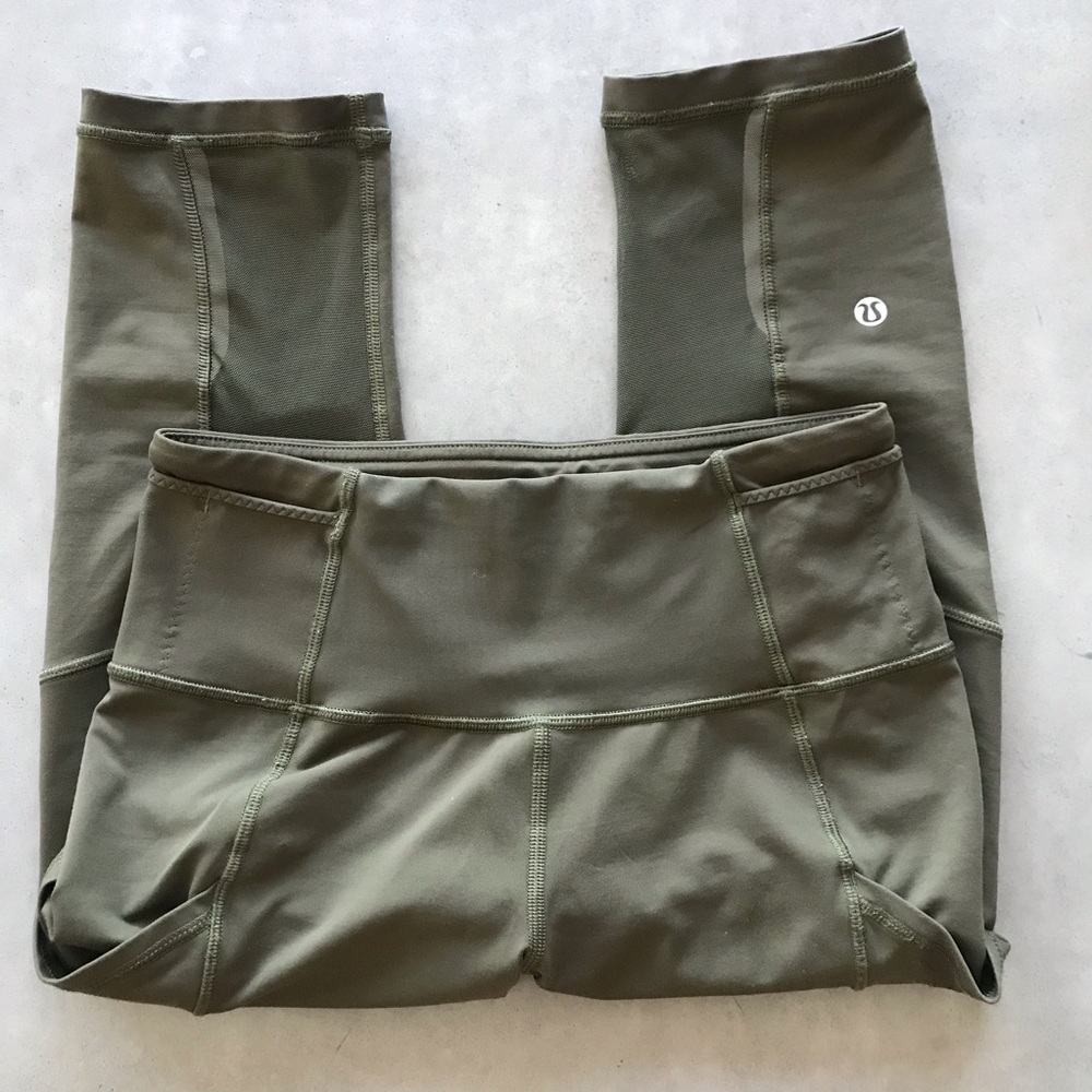 Lululemon High Rise Crop Leggings